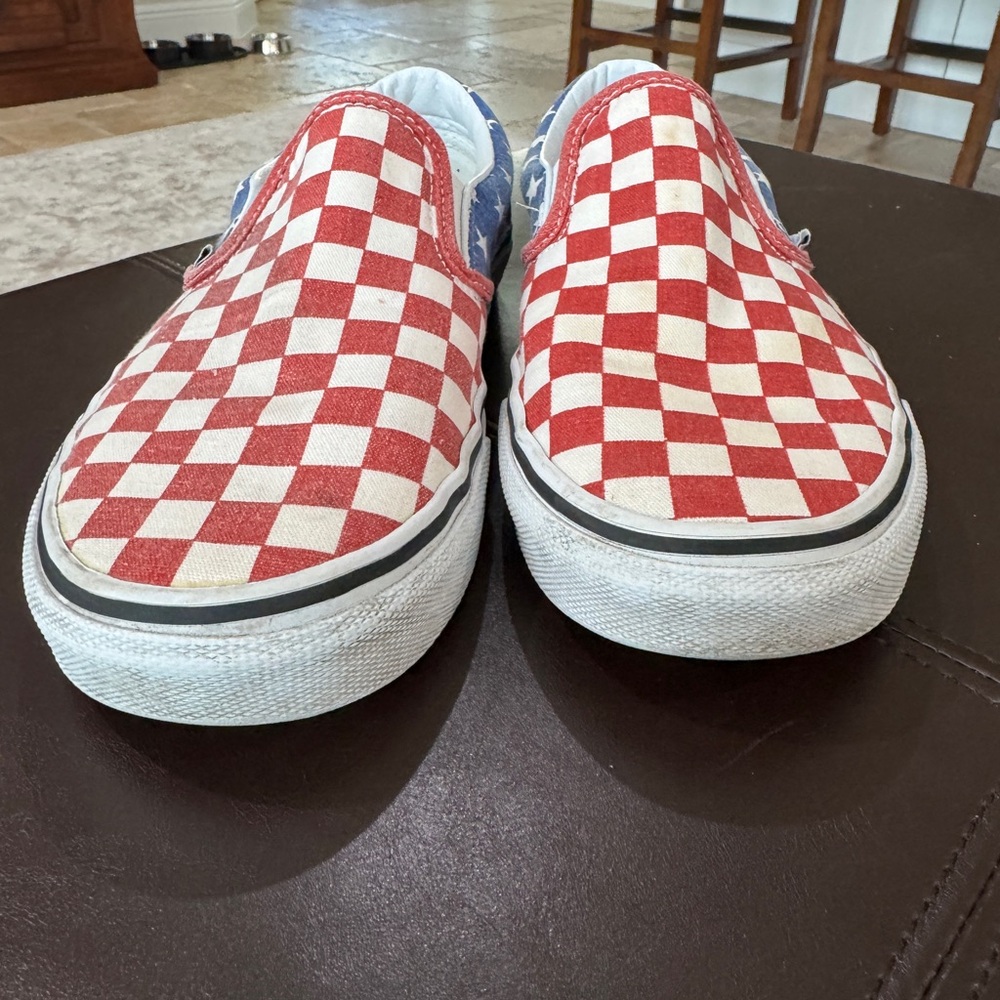 Vans Red, White and Blue Checkered Slip-On Shoes, size 8 men’s or 9.5 women’s - Picture 4 of 5